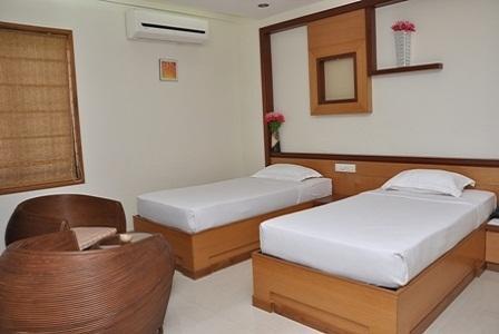 Karumattampatti Hotel Rithanns Karumathampatti חדר תמונה