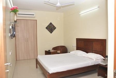 Karumattampatti Hotel Rithanns Karumathampatti מראה חיצוני תמונה